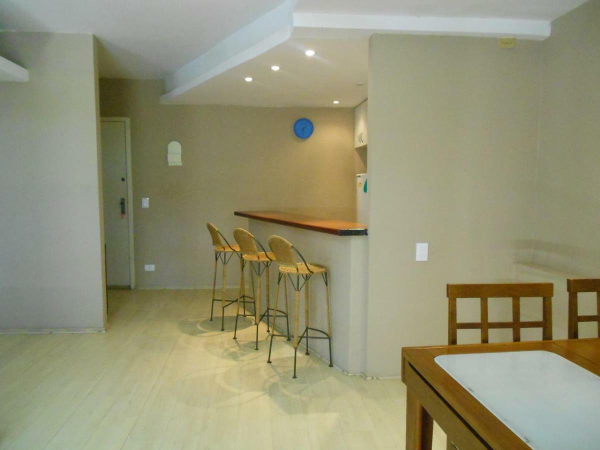 Apartamento Lucio Costa 103 *